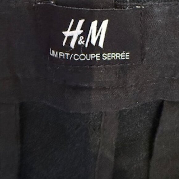 Pre-Loved H&M Men's Grey Slim Fit Pants - Size 30R - Picture 3 of 6